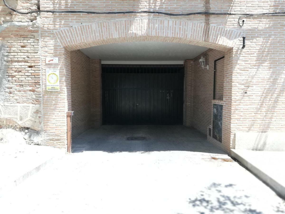 Apto El Clavo-Con Parking Gratis Toledo Ngoại thất bức ảnh