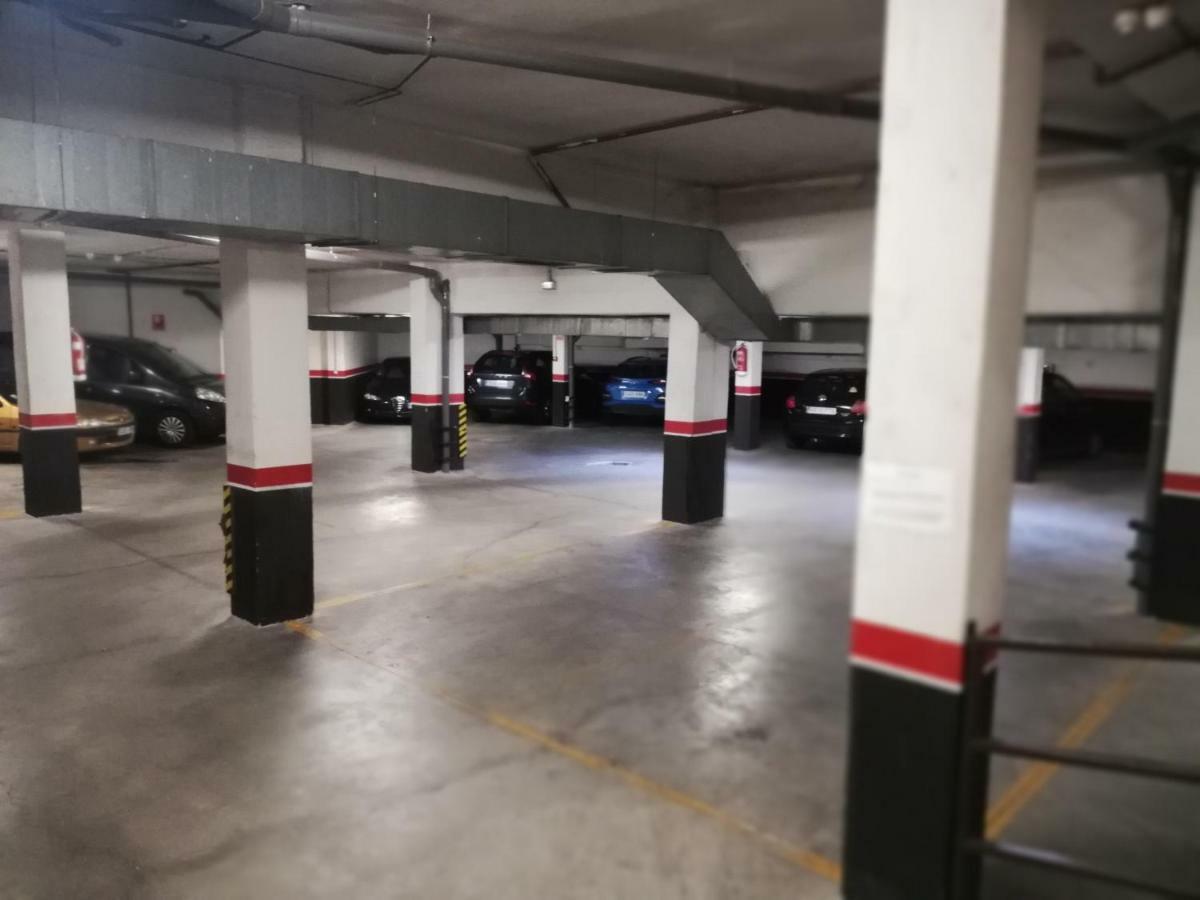 Apto El Clavo-Con Parking Gratis Toledo Ngoại thất bức ảnh